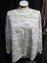 &quot;&quot;Shades Of Khaki &amp; White Cropped Sweat Shirt ++ Matching Shorts&quot;&quot; - XL- Mud Pie - $18.89