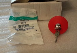 TELEMECANIQUE ZB4BS24 PUSHBUTTON KEY RELEASE TO START NEW $49 - £23.06 GBP