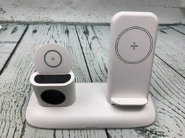 3 in 1 Charging Stand White - £15.88 GBP