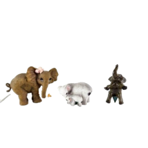 Elephants Lot of Three Small Figurines - £27.65 GBP
