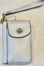 Coach 50070 Campbell Leather Universal Wristlet Wallet Phone Case Turnlock White - £22.65 GBP