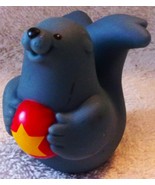 Fisher Price Little People Gray Seal With A Ball  Zoo Circus 2001 - $5.46 CAD