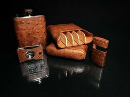 Brizard and Co Traveler Ostrich Antique Saddle with cutter and lighter NIB image 3