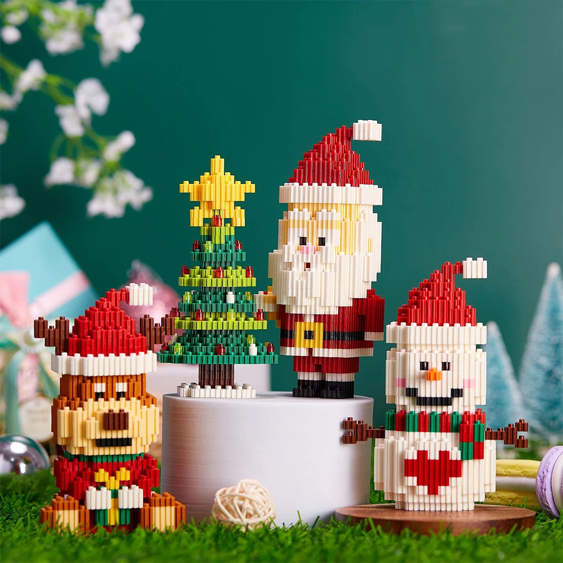 Christmas Micro Building Blocks Santa Claus Elk Snowman Tree Assembled Christmas - £10.49 GBP
