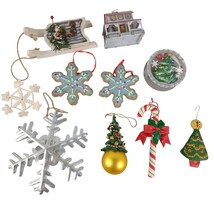 Set 10 Farmhouse Country Christmas Tree Ornaments Vintage Hallmark Tin Snowflake - £21.46 GBP