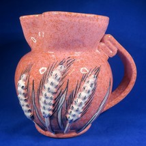 Royal Crown E&amp;R Italy Pink Speckled Wheat Pitcher Vintage Ebeling Reuss ... - $1,120.62 MXN