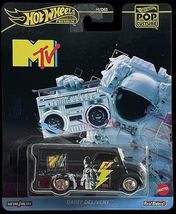 M2 Machines Hot Wheels Dairy Delivery, Pop Culture Premium image 2