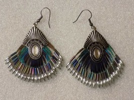 Bohemian Peacock Feathers Beaded Silver Tone Earrings - £18.69 GBP