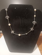 Long Silver Tone Glass Crystal Faux Pearl beaded Necklace - $380.79 MXN