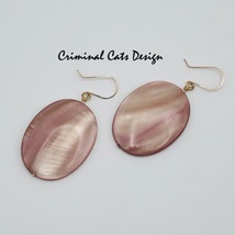 Mother of Pearl Earrings in Mauve with Bronze Hooks, Hand Made  image 6
