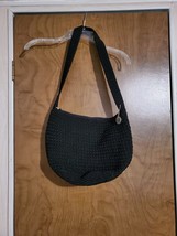 The Sak Crochet Hand Knit Purse Bucket Hobo Shoulder Bag Zip Black NWOT - $348.91 MXN