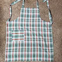 Vintage Kitchen Cooking Apron Full Plus Pocket Plaid Green Red Black White - $204.83 MXN
