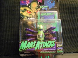 Mars Attacks Robot Spider 6&quot; Figure Trendmasters with Computer Disk Vintage 1996 - £7.99 GBP