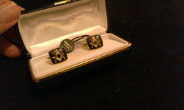 Black &amp; Gold Enamelled Masonic Cufflinks - $265.30 MXN
