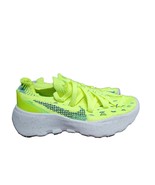 Nike DA2725-700 Space Hippie 04 Womens Size 7 Lemon Twist Sneakers - $1,672.56 MXN
