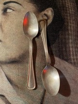 Vintage Sweet Wm. A. Rogers Hotel Plate Tea Spoons Oneida Ltd. {2} - $9.90