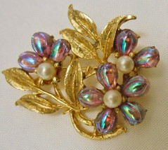 CORO Pegasus Vintage FLOWER BROOCH Pin Gold Tone Faux Pearl Pink Glass P... - £25.92 GBP