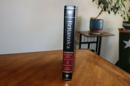 Britannica Encyclopedia Micropedia Ready Reference Ed 15 Vol 5 Freon Hol... - $12.00