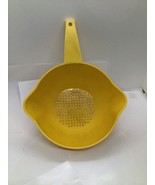 Vintage Yellow Tupperware 1 Qt Strainer/colander Handled W/2 Pour Spouts... - €6,94 EUR