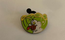 Little Mermaid Scuttle The Seagull Pin Disney Pin - $15.00