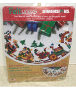 VINTAGE FELTWORKS DIMENSIONS Christmas Train SANTA NEW 43&quot; ROUND TREE SK... - €51,16 EUR
