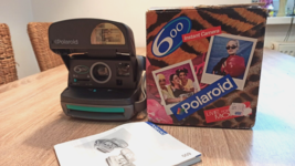 Vintage Polaroid 600 Sofortbildkamera im Karton - £28.46 GBP