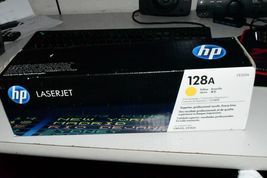 HP Laserjet  128A CE322A  Toner Cartridge -Yellow OEM Genuine Sealed - $903.48 MXN