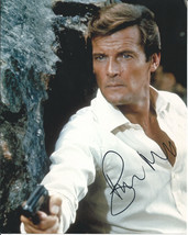 * ROGER MOORE SIGNED PHOTO 8X10 RP AUTOGRAPHED * JAMES BOND 007 * - $19.99
