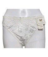 Vintage Wacoal 84951 Ivory Hi-cut Embroidered Brief Panties Medium RARE - £57.47 GBP