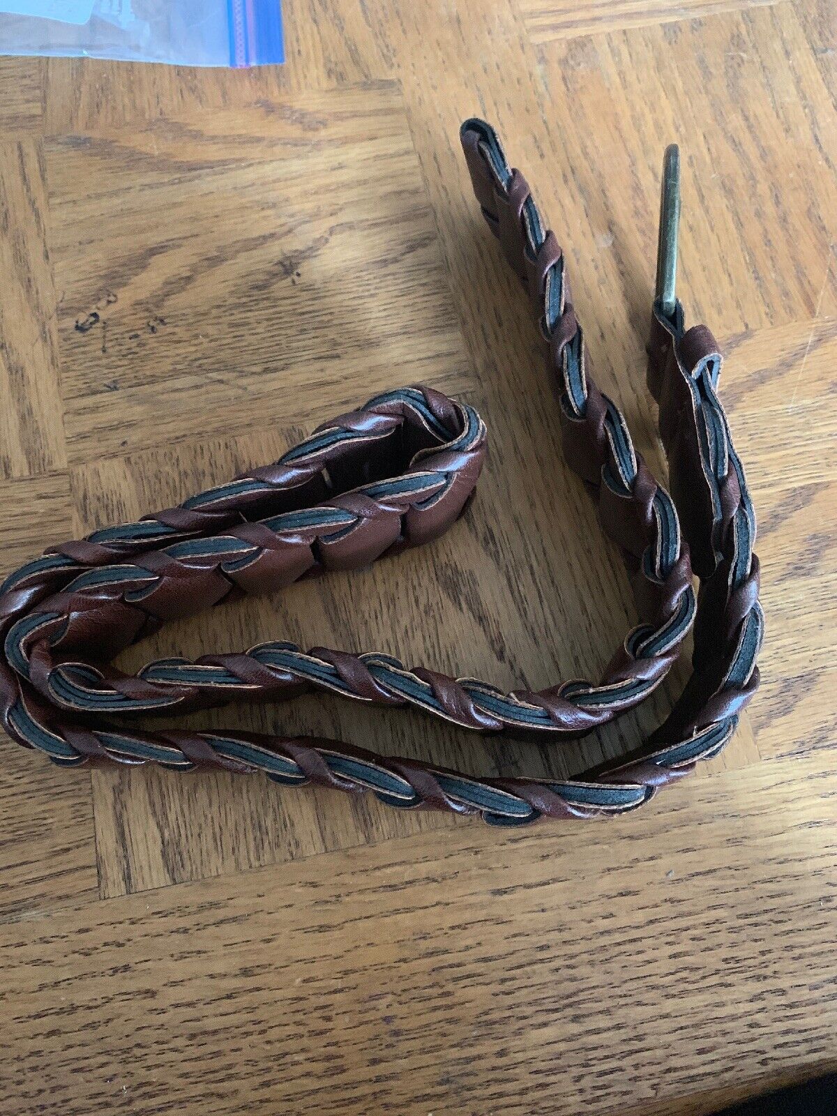 Womens Leather Belt Size Small - $12.75