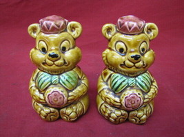 Vintage Cookie Holding Brown Bear Ceramic Salt and Pepper Shakers - $24.74