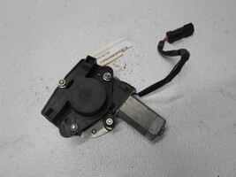 2004 jeep Grand Cherokee  WINDOW REGULATOR MOTOR FRONT RH RIGHT PASSENGER - $24.99