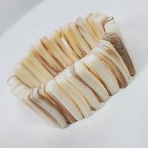 Vintage 1980s Shell Stretchy Bracelet White Beige - £10.09 GBP