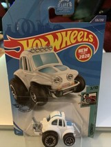New Hot Wheels 70s Volkswagen Baja Bug Car 126/250 White and Blue Tooned 3/10 - $205.02 MXN
