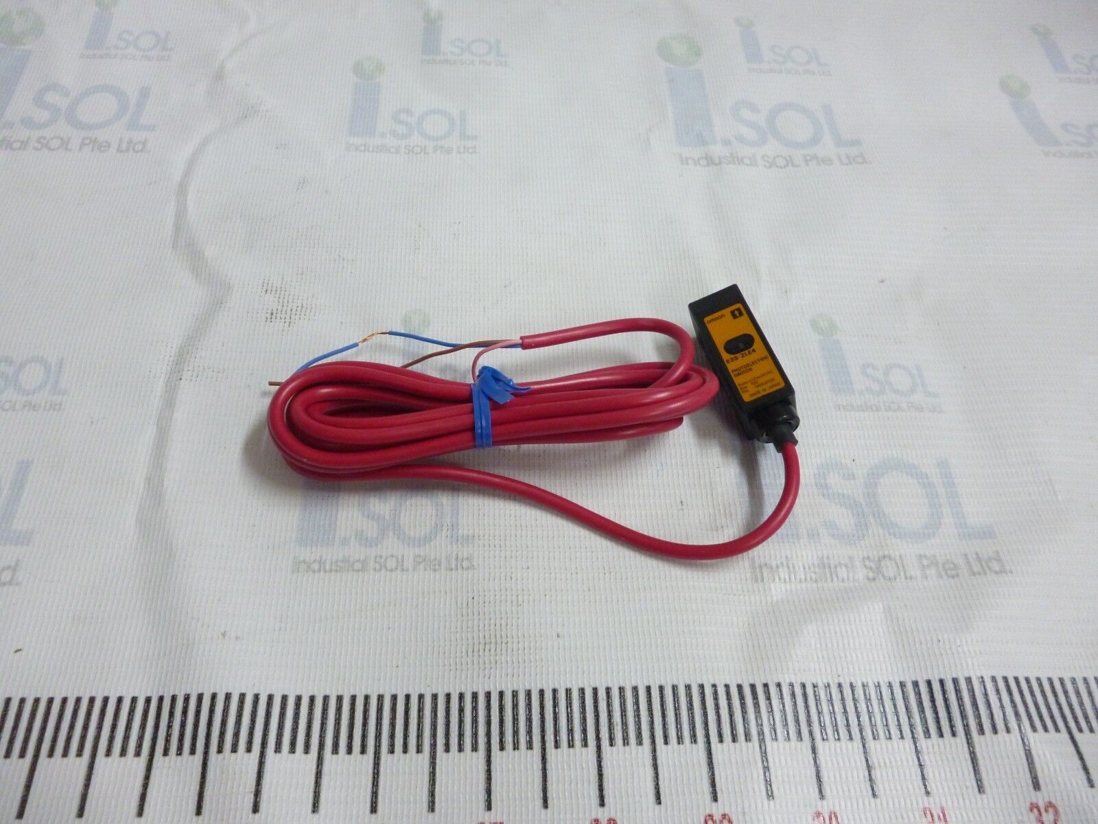 Omron E3S-2LE4 photoelectric switch - $33.64