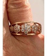 14K Rose Gold CZ Flower Band Ring Size 9 - $3,205.64 MXN