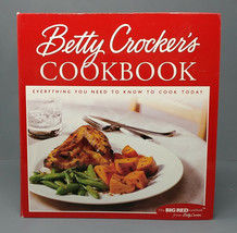 Betty Crocker&#39;s Cookbook Everything You Need to Know to Cook Today - £7.87 GBP