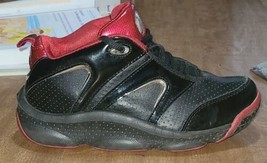 Athletic Works Unisex Running Shoe Size 3.5 Sneakers Black / Magenta Lac... - $17.09