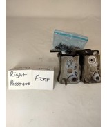 2002 to 2005 Ford Explorer Door Hinge Set Upper and Lower Passenger Fron... - $709.62 MXN