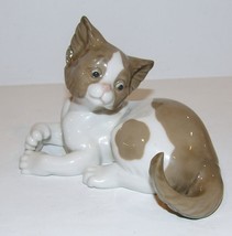 Darling Lladro Spain Porcelain #5114 Surprised Cat Figurine - £59.34 GBP