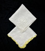 Vtg 50s 60s MCM White Yellow Scallop Lace Floral Lot of 2 Linen Handkerchiefs - £15.45 GBP