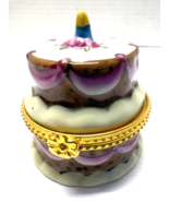 Porcelain Tiered Birthday Cake Hinged Trinket Box - $221.44 MXN