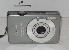 Canon PowerShot Digital ELPH SD750 7.1MP Digital Camera - Silver Tested Works - $144.81