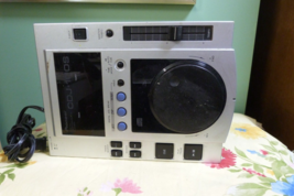 Pioneer CDJ-100S DJ CD &amp; MP3 Turntable Player Parts or Repair E-7201 Err... - £43.75 GBP