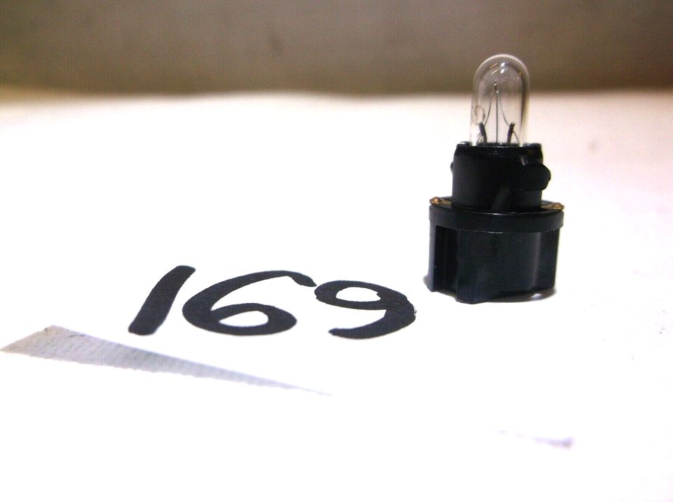 99-00-01-02-03-04 TRACKER  SPEEDOMETER/CLUSTER HEAD/SPEEDO LIGHT BULB.OEM - $4.20
