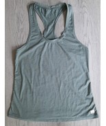 Vuori Top Women S Green Heather LUX Performance Tank Top Racerback HH - $392.51 MXN