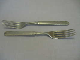 Cuvee Silver Warranted Qty 2 Dinner Forks Quaker Valley Mfg  1900-1959 - $9.95