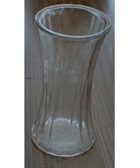 Nice Vintage Glass Vase, Very Light Pink, GREAT SIZE, VG COND - $27.32 CAD