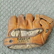 Vintage  1940&#39;s DAVEGA Sports NYC D74 Left Hand Baseball Glove - £63.71 GBP