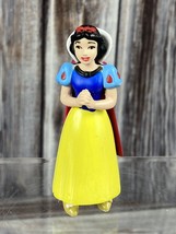 Disney Snow White PVC Figure - 2.5&quot; - £3.92 GBP